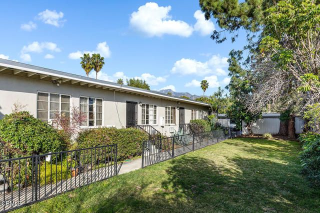 1500 Navarro Avenue, Pasadena, CA 91103