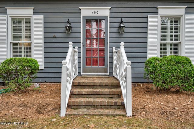 100 Chelsea Court, Rocky Mount, NC 27803