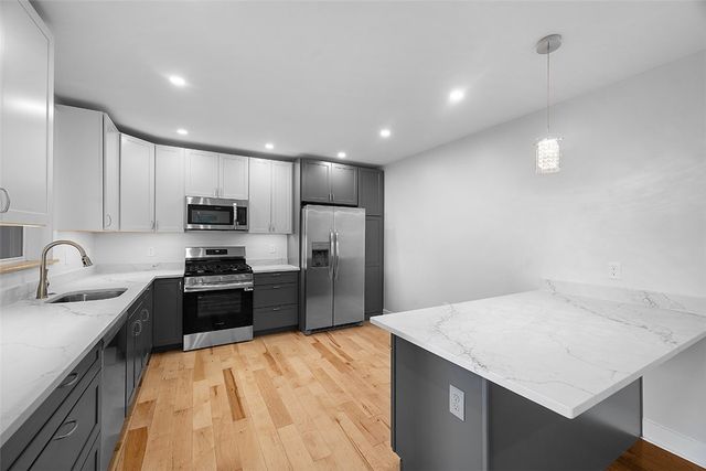 3363 Monroe Street, Polish Hill, PA 15213