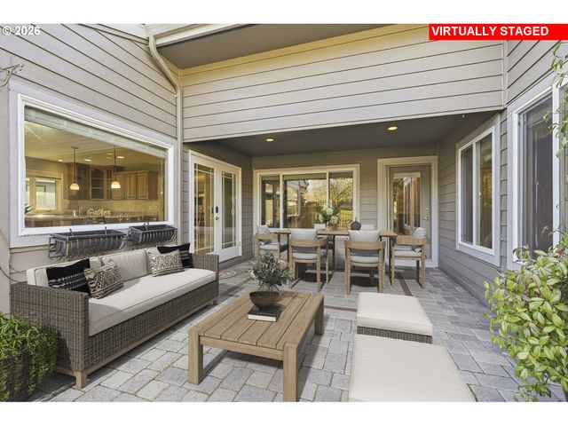 32565 Sw LAKE POINT Ct, Wilsonville, OR 97070