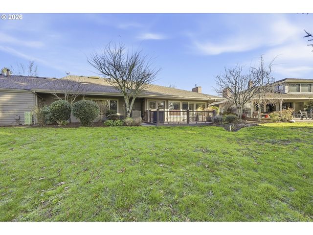 32565 Sw LAKE POINT Ct, Wilsonville, OR 97070