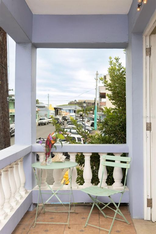 Image 11 of property listing at 112 CALLE MUÑOZ RIVERA, Vieques, PR 00765
