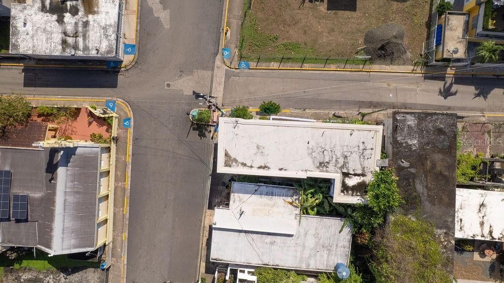 Image 26 of property listing at 112 CALLE MUÑOZ RIVERA, Vieques, PR 00765