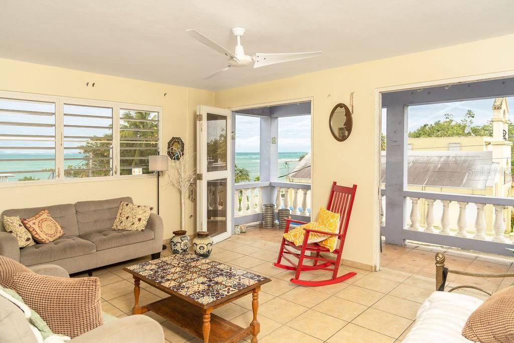 Image 8 of property listing at 112 CALLE MUÑOZ RIVERA, Vieques, PR 00765