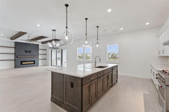 9652 ENGLISH LAUREL COURT, Orlando, FL 32827