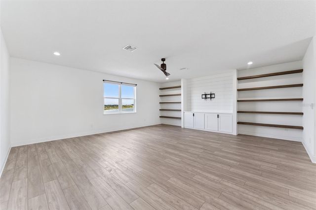 9652 ENGLISH LAUREL COURT, Orlando, FL 32827