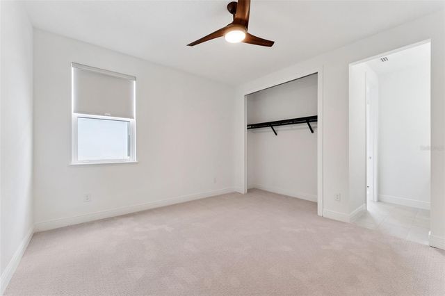 9652 ENGLISH LAUREL COURT, Orlando, FL 32827