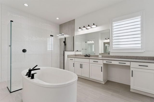 9652 ENGLISH LAUREL COURT, Orlando, FL 32827