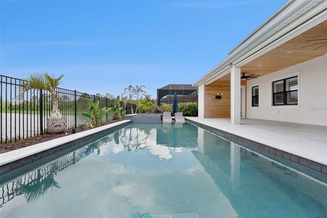 9652 ENGLISH LAUREL COURT, Orlando, FL 32827