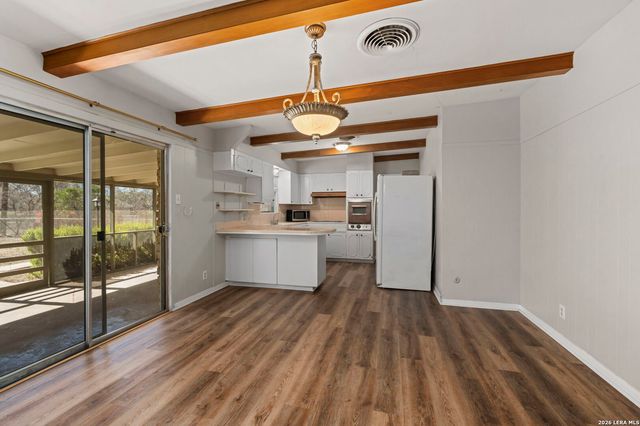 11114 Dreamland Dr, San Antonio, TX 78230