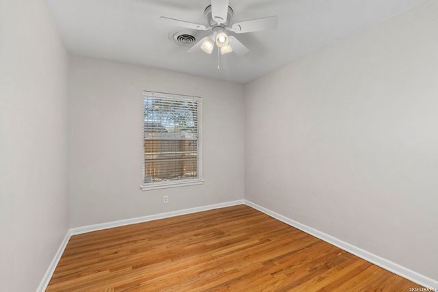 11114 Dreamland Dr, San Antonio, TX 78230