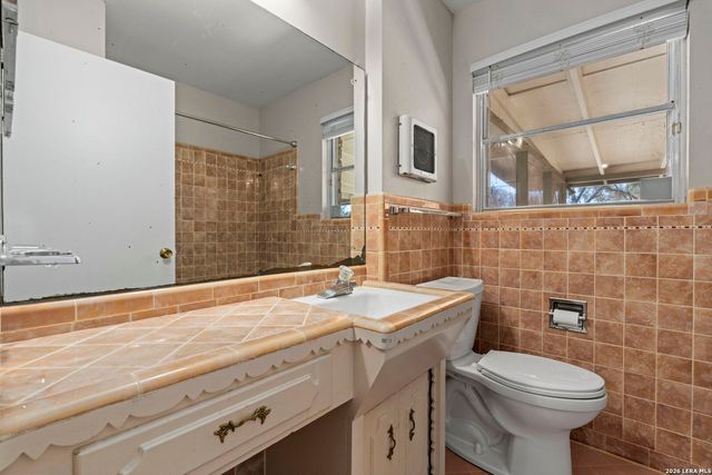 11114 Dreamland Dr, San Antonio, TX 78230