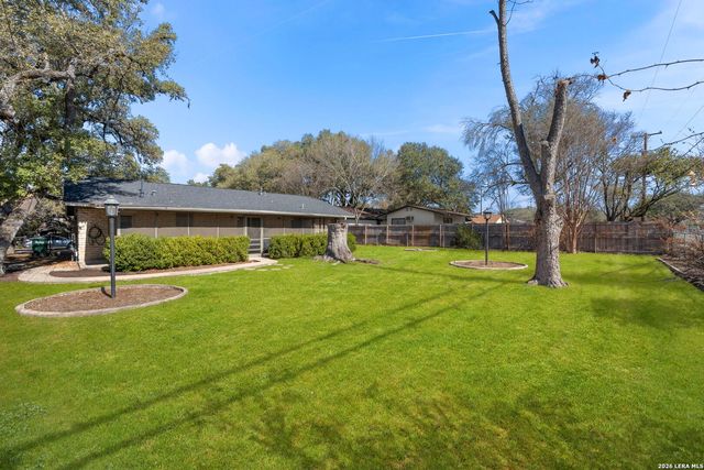 11114 Dreamland Dr, San Antonio, TX 78230