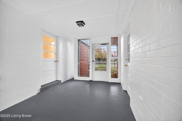 9106 Preston Hwy, Louisville, KY 40219