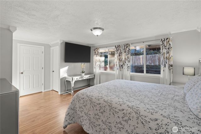 3907 SW 328th St, Federal Way, WA 98023