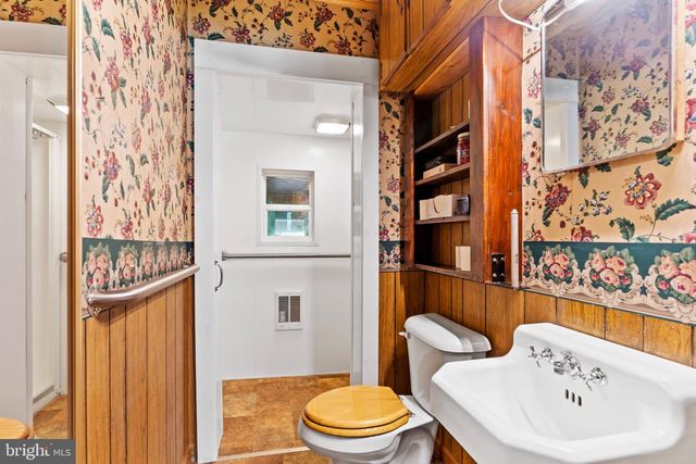 39 COBLE RD, St Thomas, PA 17252