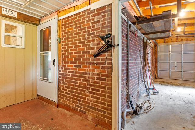 39 COBLE RD, St Thomas, PA 17252