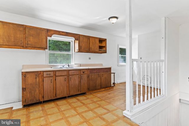 39 COBLE RD, St Thomas, PA 17252