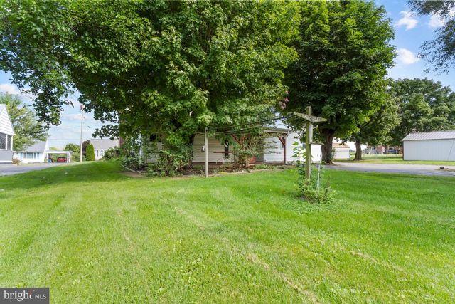 39 COBLE RD, St Thomas, PA 17252