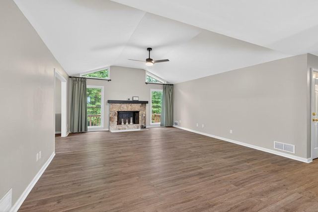 1382 Huntingford Drive, Marietta, GA 30068