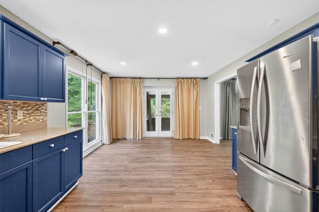 1382 Huntingford Drive, Marietta, GA 30068