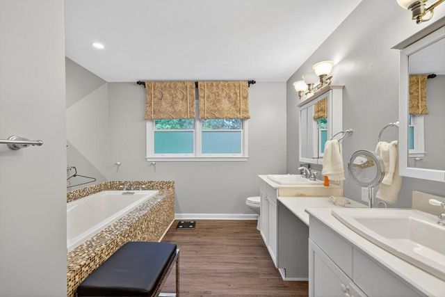 1382 Huntingford Drive, Marietta, GA 30068