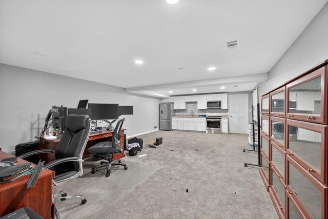 1382 Huntingford Drive, Marietta, GA 30068