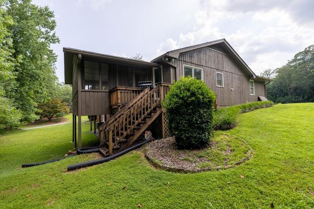 1382 Huntingford Drive, Marietta, GA 30068