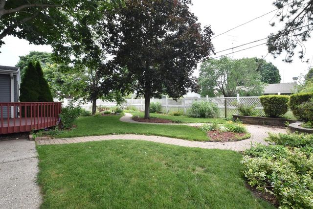 2205 Dwight STREET, Racine, WI 53403