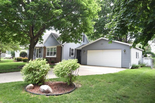 2205 Dwight STREET, Racine, WI 53403