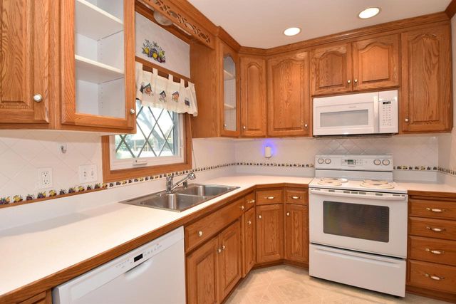 2205 Dwight STREET, Racine, WI 53403