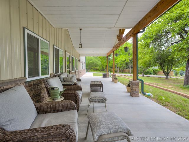 72194 S 312 Place, Wagoner, OK 74467