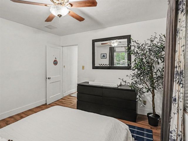 1801 S FERN CREEK AVENUE, Orlando, FL 32806
