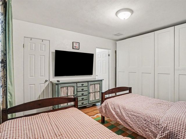 1801 S FERN CREEK AVENUE, Orlando, FL 32806