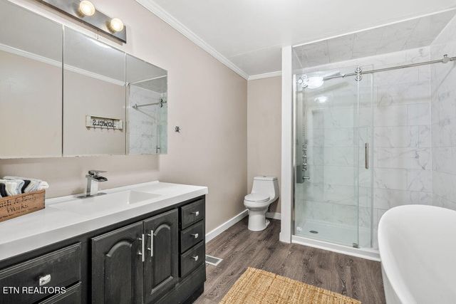 8720 Spangler Rd, Knoxville, TN 37920