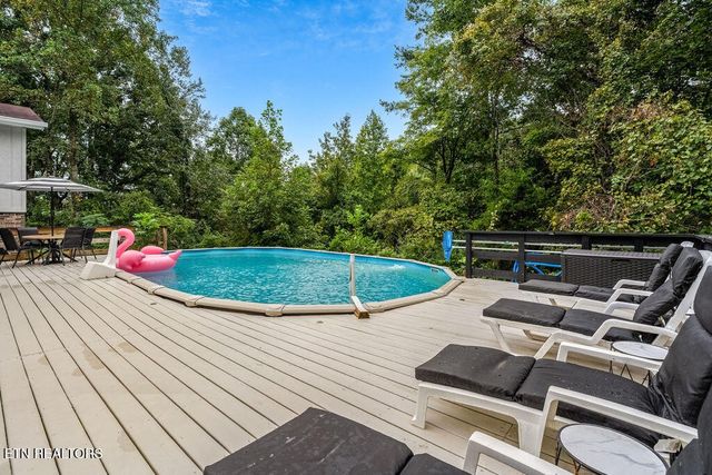 8720 Spangler Rd, Knoxville, TN 37920