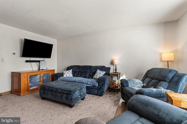 613 WESTWOOD ST, Hagerstown, MD 21740