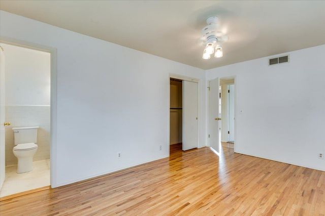 995 N Westlink Ave, Wichita, KS 67212