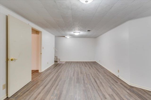 995 N Westlink Ave, Wichita, KS 67212