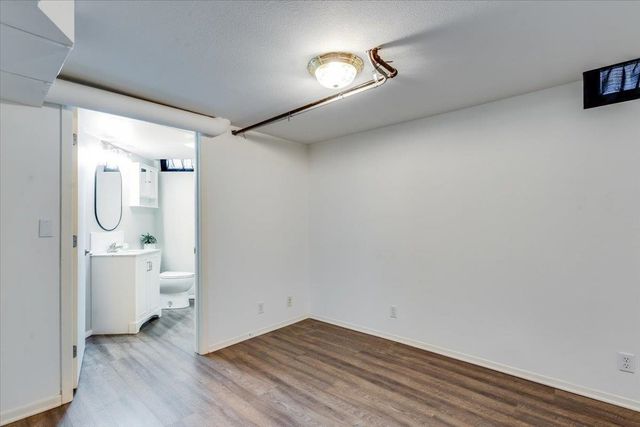 995 N Westlink Ave, Wichita, KS 67212