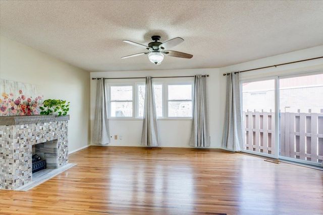 995 N Westlink Ave, Wichita, KS 67212