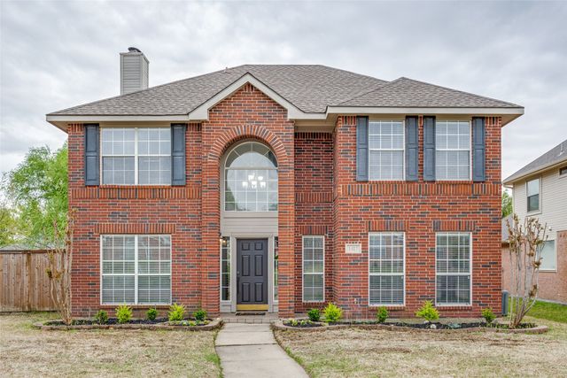 1417 Summerhill Drive, Carrollton, TX 75007