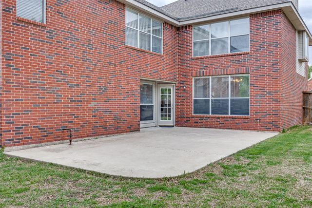 1417 Summerhill Drive, Carrollton, TX 75007