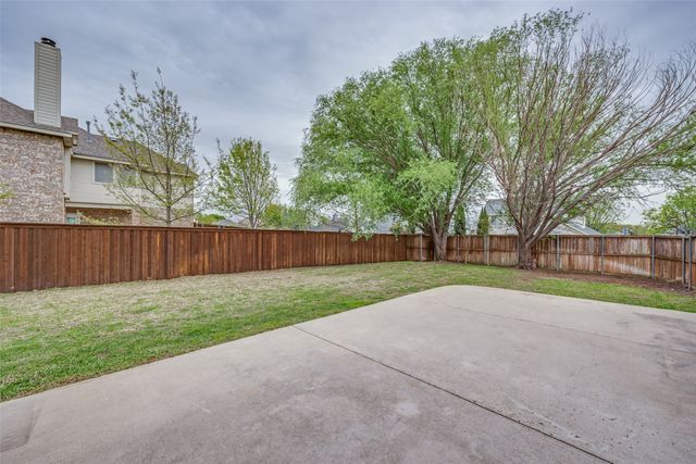 1417 Summerhill Drive, Carrollton, TX 75007