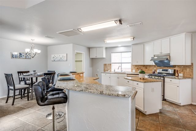 1417 Summerhill Drive, Carrollton, TX 75007