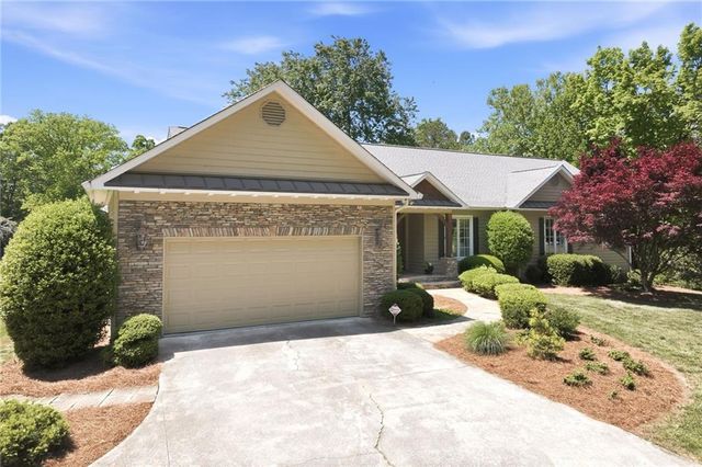 5030 Highland Road, Gainesville, GA 30506