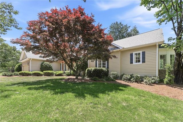 5030 Highland Road, Gainesville, GA 30506