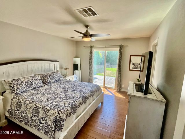 1601 W LAMAR Road, Phoenix, AZ 85015