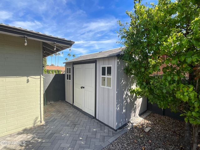 1601 W LAMAR Road, Phoenix, AZ 85015