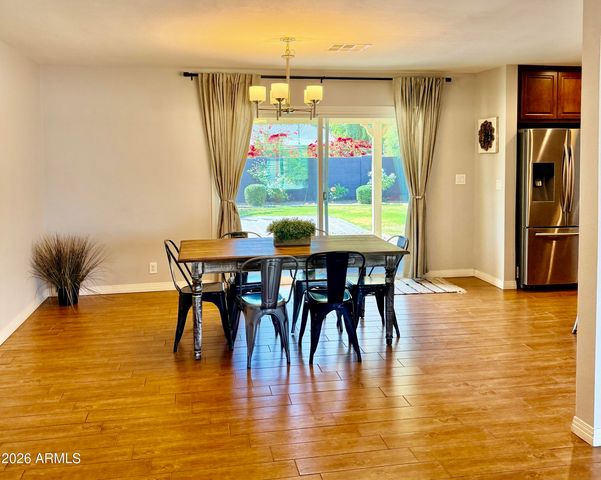 1601 W LAMAR Road, Phoenix, AZ 85015